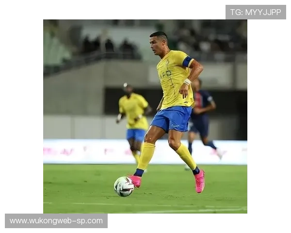 C罗进球与团队协作的平衡解析